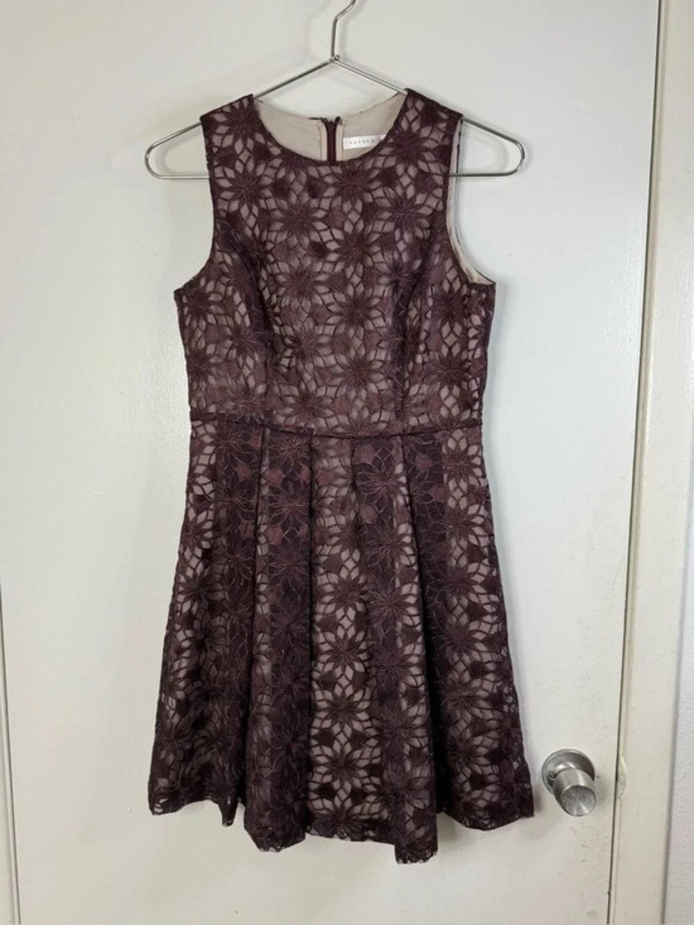 Susana Monaco burgundy lace sleeveless fit and flare mini dress 6